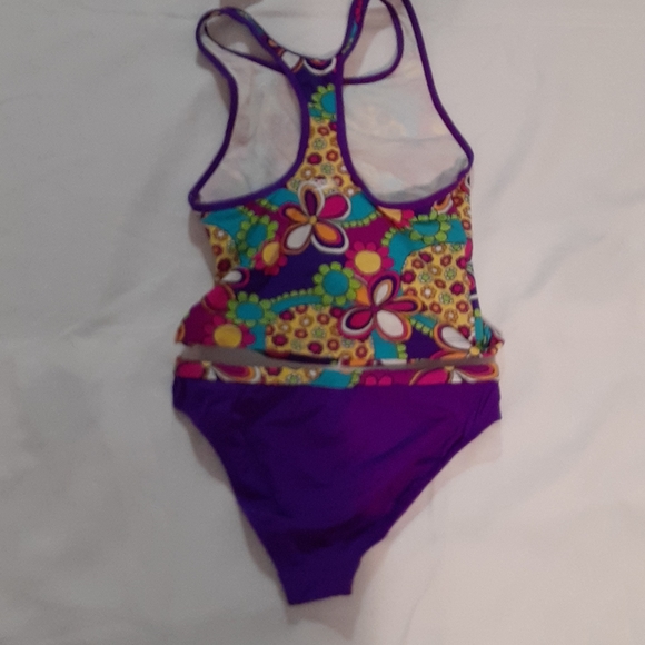Speedo girls swimsuit size 14 new - Picture 3 of 5